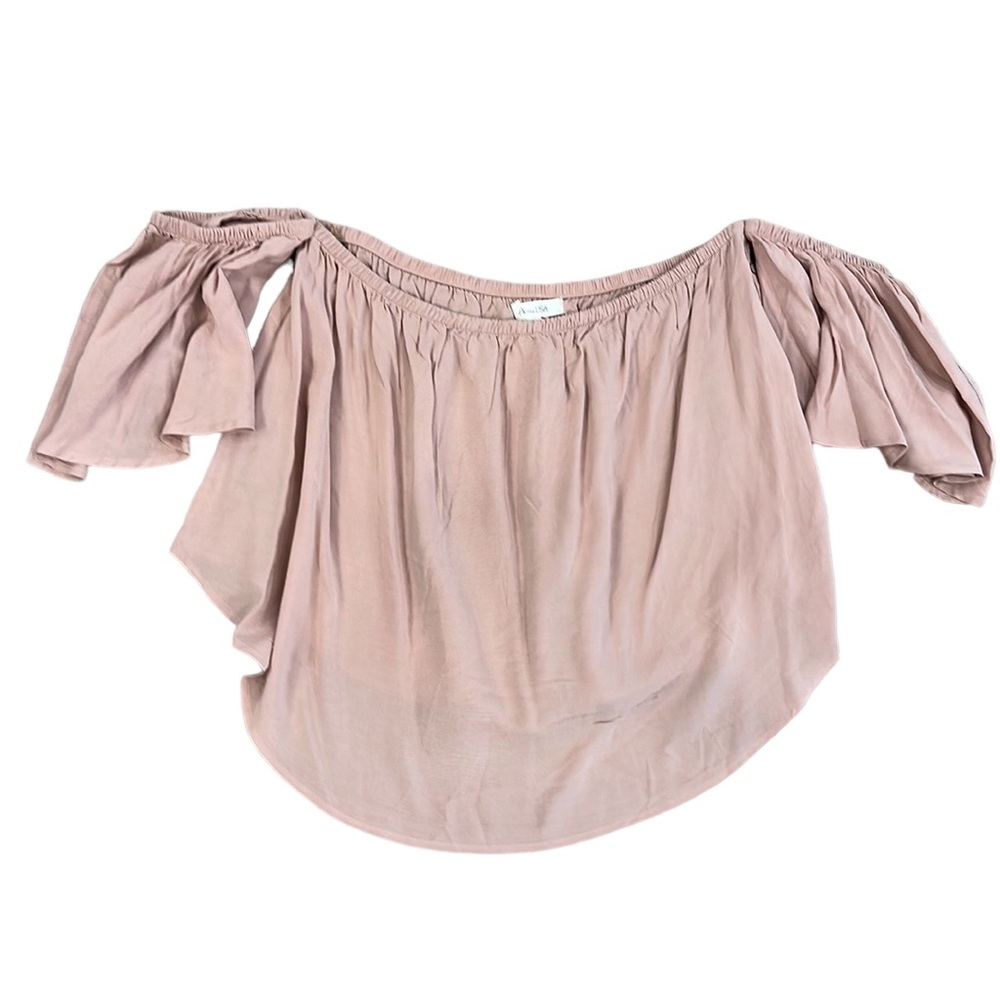 NWT Off shoulder crop top | large